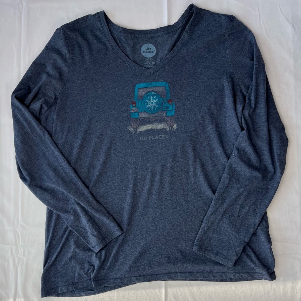 LIFE IS GOOD Women’s Cool Tee V-Neck Long Sleeve Go Places Navy Blue Size XXL